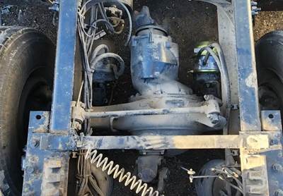 Meritor-Rockwell Rear Axle Housing for a 2012 Freightliner Cascadia 125