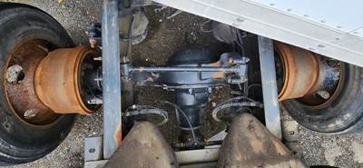 Meritor-Rockwell Rear Axle Housing for a 2015 International PROSTAR