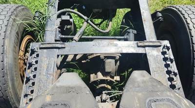 Meritor-Rockwell Rear Axle Housing for a 2006 Freightliner COLUMBIA 120