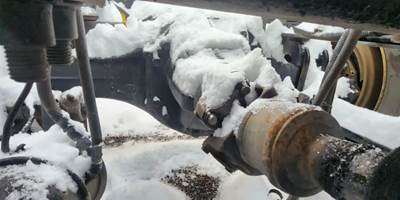 Meritor-Rockwell Rear Axle Housing for a 2012 Freightliner Coronado SD122