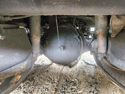 Meritor-Rockwell RD23-160 Rear Axle Housing for a 2019 Peterbilt 389