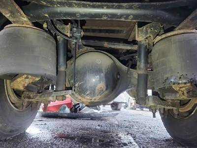 Meritor-Rockwell RR20-145 Rear Axle Housing for a 2017 International DuraStar 4300