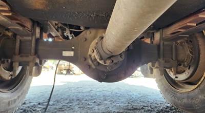 Meritor-Rockwell RS19-145 Rear Axle Housing for a 1992 Ford LN7000