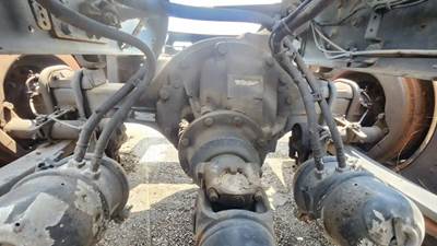 Meritor-Rockwell RS23160 Rear Axle Housing for a 2020 Freightliner M2 106