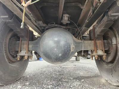 Meritor-Rockwell RS23160 Rear Axle Housing for a 2002 Sterling L7500