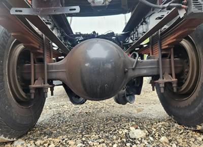 Meritor-Rockwell RS23160 Rear Axle Housing for a 2020 Freightliner M2 106
