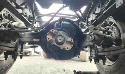 Meritor-Rockwell RS23161 Rear Axle Housing for a 2021 Freightliner Cascadia 116