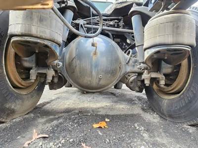 Meritor-Rockwell RS23161 Rear Axle Housing for a 2018 Peterbilt 579