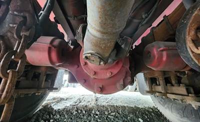 Meritor-Rockwell RS24160 Rear Axle Housing for a 2017 Pierce Arrow XT