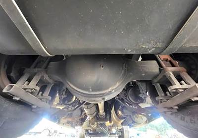Meritor-Rockwell RS24160 Rear Axle Housing for a 2002 Spartan Gladiator