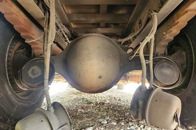 Meritor-Rockwell RS25160 Rear Axle Housing for a 2019 Freightliner M2 106