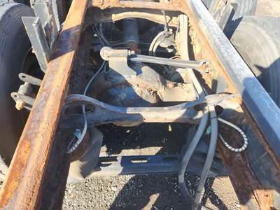 Meritor-Rockwell RT40-145 Rear Axle Housing for a 2007 Mack CXN613