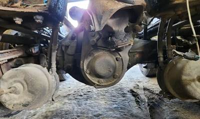 Meritor-Rockwell RT40-145 Rear Axle Housing for a 2012 American La France CONDOR