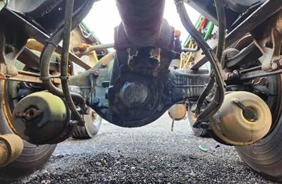 Meritor-Rockwell RT40-145 Rear Axle Housing for a 1999 Sterling A9513