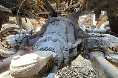 Meritor-Rockwell RT46-160 Rear Axle Housing for a 2005 Sterling L9500