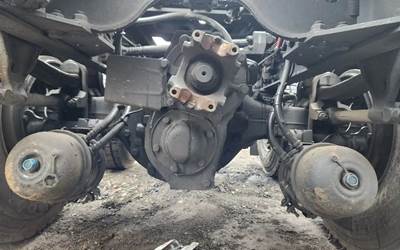 Meritor-Rockwell RT46-160 Rear Axle Housing for a 2025 International HX620