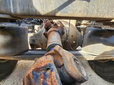 Meritor-Rockwell RT46-160 Rear Axle Housing for a 2021 Western Star 49X