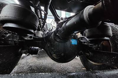 Meritor-Rockwell RT46-160 Rear Axle Housing for a 2022 Kenworth T880