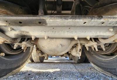 Meritor-Rockwell RT46-160 Rear Axle Housing for a 2000 Sterling L9500