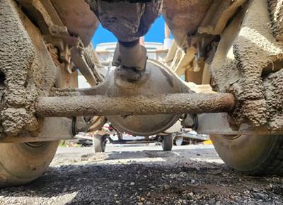 Meritor-Rockwell RT46-160 Rear Axle Housing for a 2005 Sterling L9500