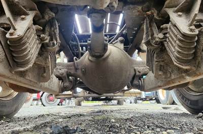 Meritor-Rockwell RT46164 Rear Axle Housing for a 2015 International WorkStar 7400