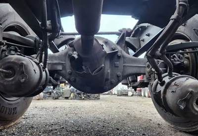 Paccar MR2014P3 Rear Axle Housing for a 2022 Kenworth T680