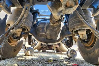 Paccar MV2014P3 Rear Axle Housing for a 2023 Peterbilt 579