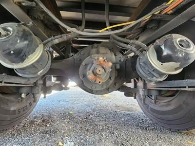 (Used) 2022 International MV607, Complete Differential Housing Only- Part Number