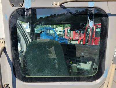 Freightliner Cascadia 126 Back Window