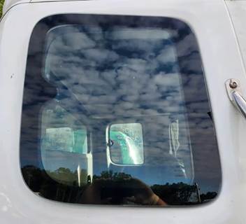 Freightliner M2 106 Back Window
