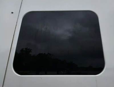 International LT625 Back Window