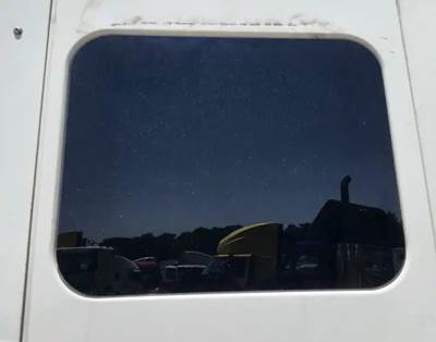 International ProStar Back Window