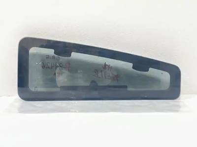 Kenworth T680 Back Window