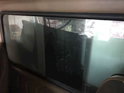 Mack Granite CV713 Back Window for a 2006 Mack CV713 Granite
