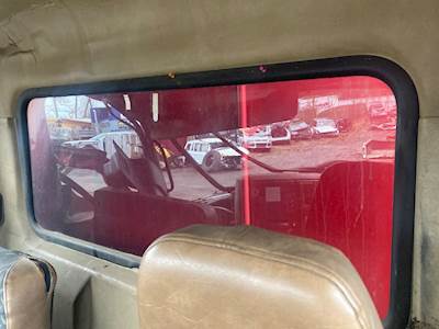 Mack Granite GU713 Back Window for a 2009 Mack GU713