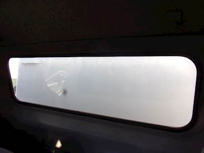 Mitsubishi FE-84D Back Window for a 2007 Mitsubishi Fuso FE84D