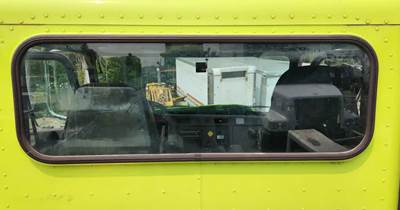 Peterbilt 348 Back Window