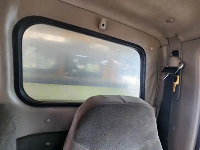 Sterling L7500 Back Window