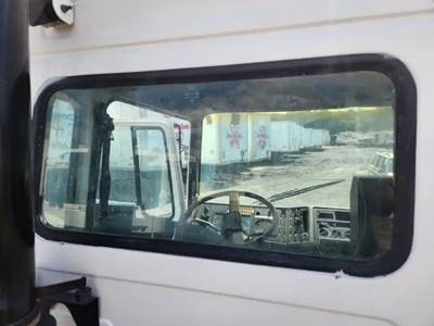 Volvo FE Back Window