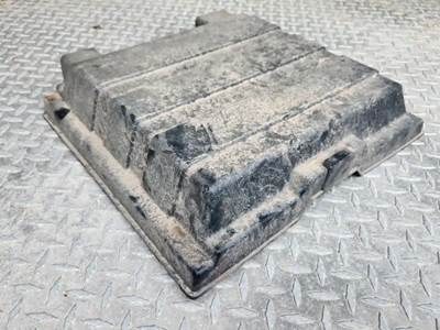 Chevrolet 6500XD Battery Box Cover