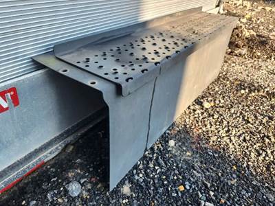 Ford F-750 Battery Box Cover