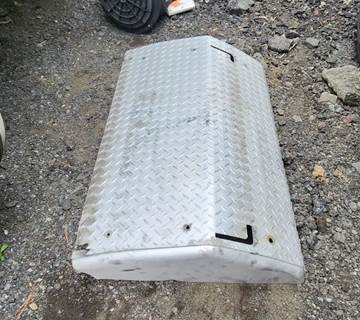 Freightliner 114SD Battery Box Cover