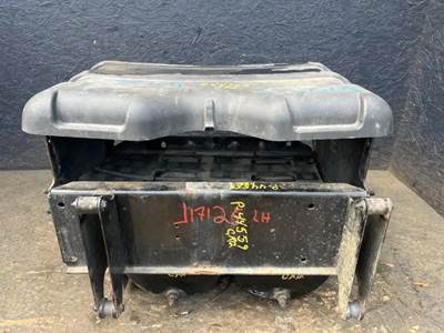 Freightliner Cascadia 125 Battery Box Cover