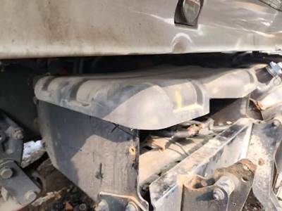 Freightliner Cascadia 125 Battery Box Cover