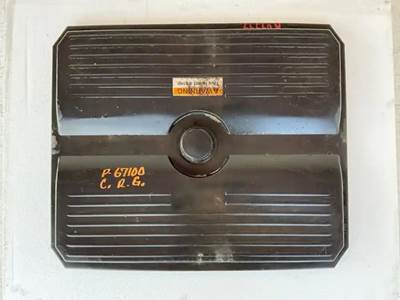 Freightliner Cascadia 125 Battery Box Cover