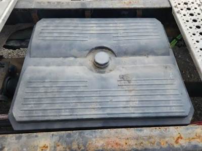 Freightliner Cascadia 125 Battery Box Cover