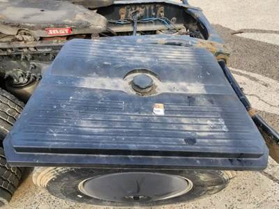 Freightliner Cascadia 126 Battery Box Cover