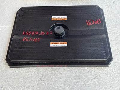 Freightliner Cascadia 126 Battery Box Cover