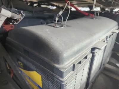 Freightliner Cascadia 126 Battery Box Cover