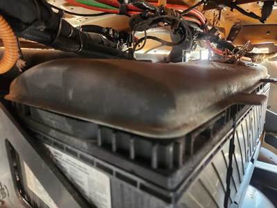 Freightliner Cascadia 126 Battery Box Cover